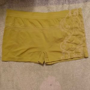 Athleta boyshorts